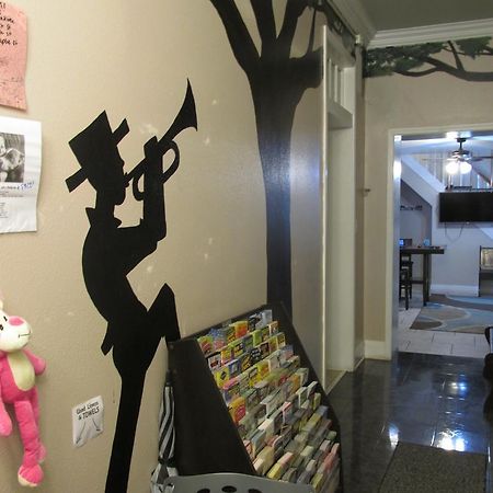 The Garden District House Hostel นิวออร์ลีนส์ ภายนอก รูปภาพ
