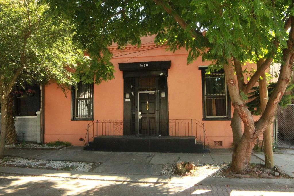 The Garden District House Hostel นิวออร์ลีนส์ ภายนอก รูปภาพ