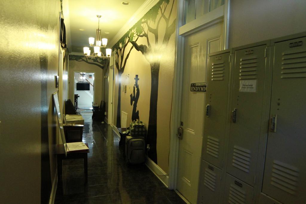 The Garden District House Hostel นิวออร์ลีนส์ ภายนอก รูปภาพ