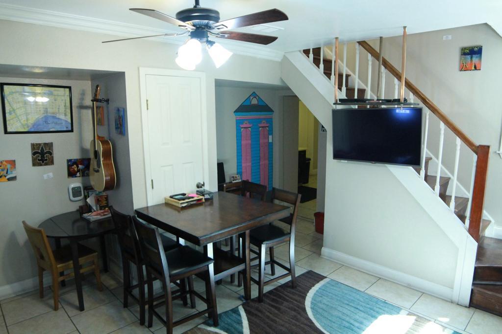 The Garden District House Hostel นิวออร์ลีนส์ ภายนอก รูปภาพ